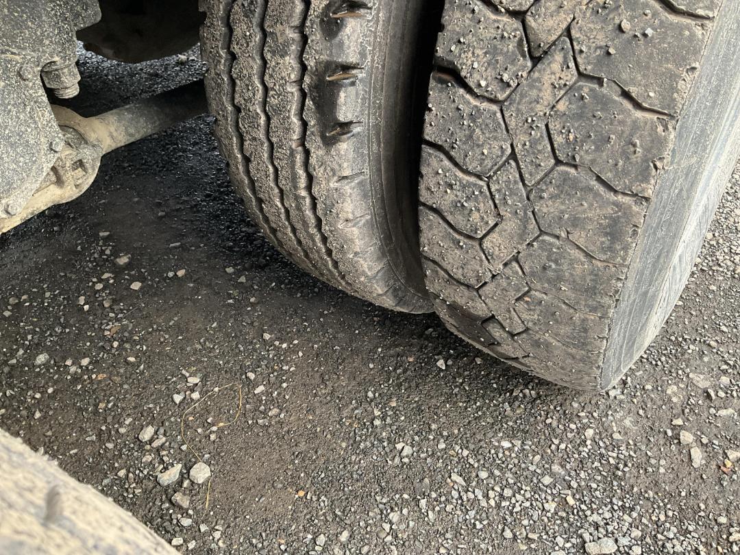 Photo '38' of Nissan CW 450 Transporter