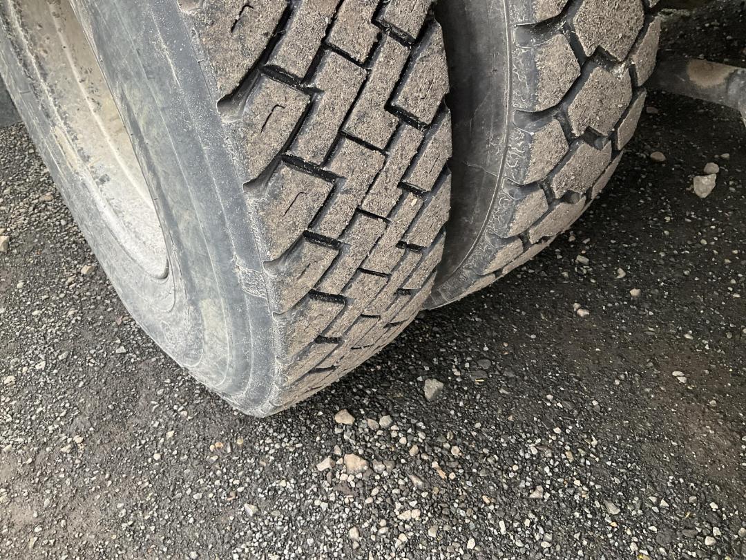 Photo '41' of Nissan CW 450 Transporter