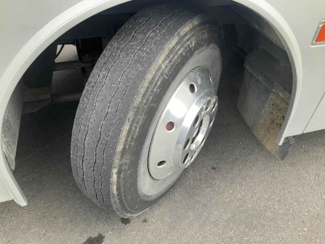 Photo '22' of Nissan Diesel Motorhome