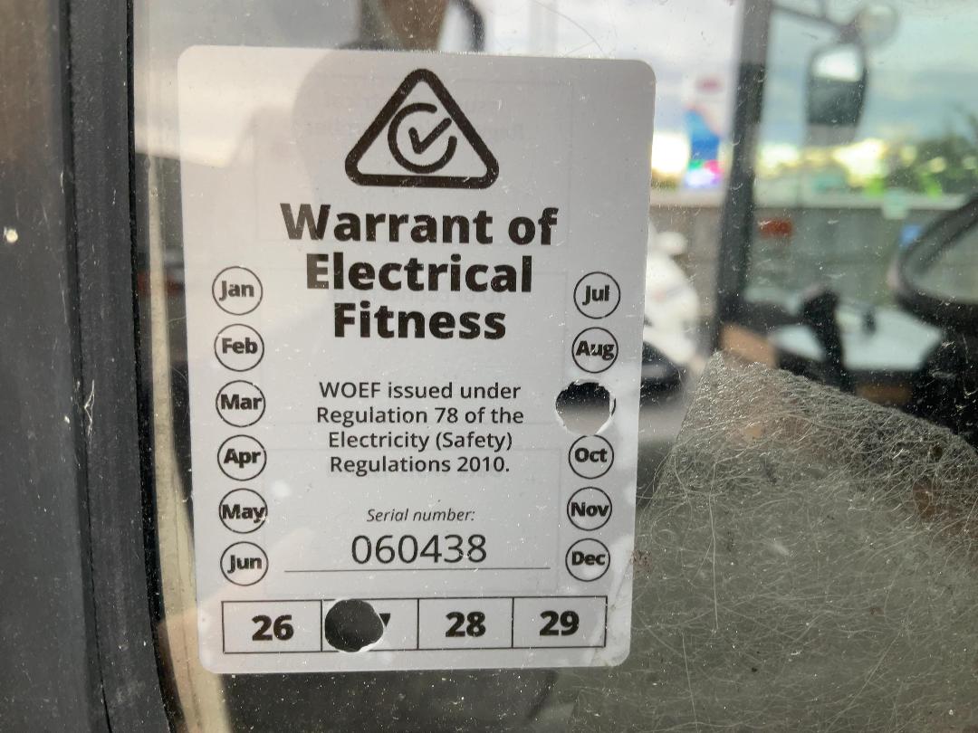 Photo '28' of Nissan Diesel Motorhome