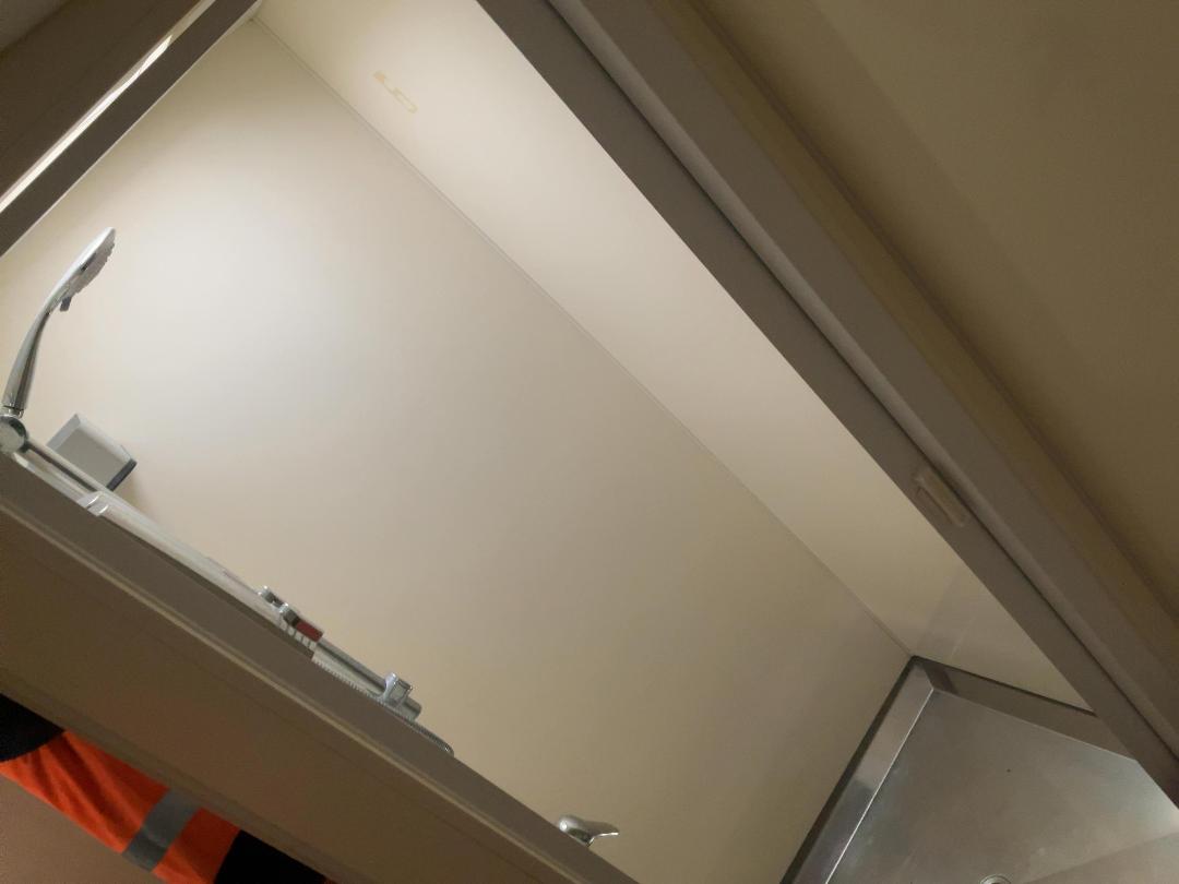 Photo '32' of Nissan Diesel Motorhome