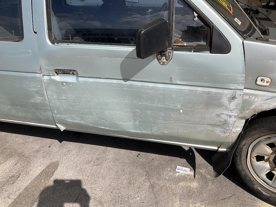 Photo '3' of Nissan Navara D/C W/S DSL Photo '3' of Nissan Navara D/C W/S DSL