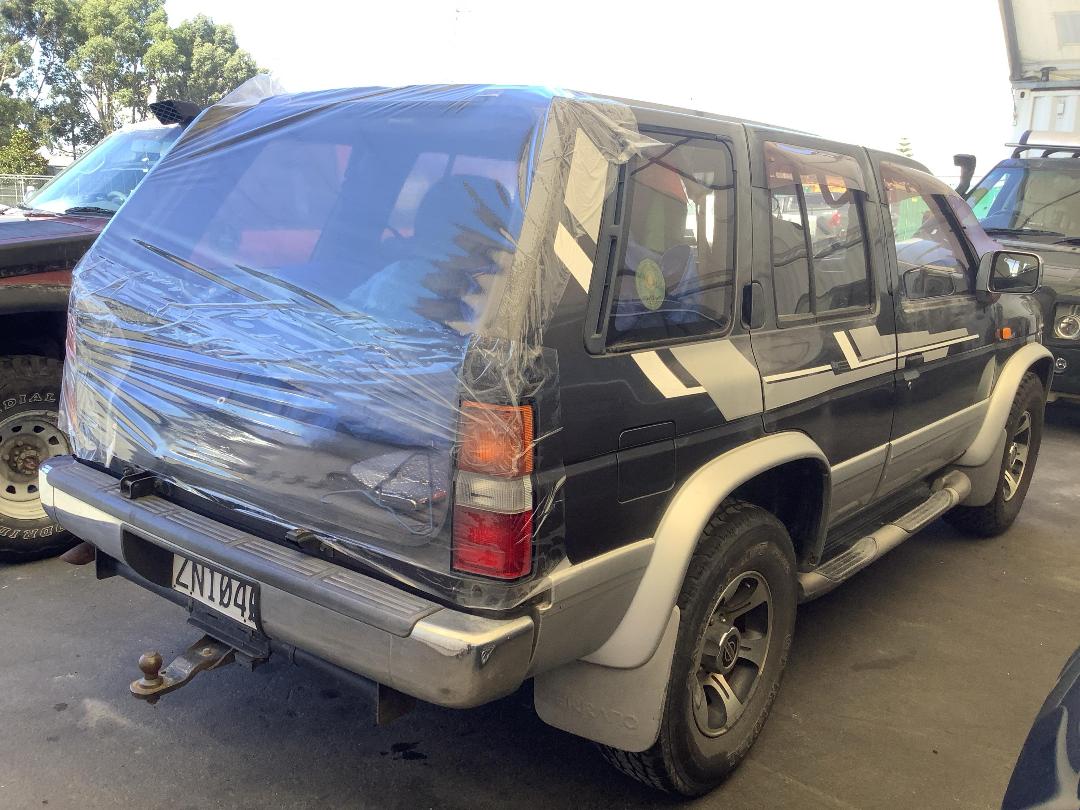 Photo '4' of Nissan Terrano