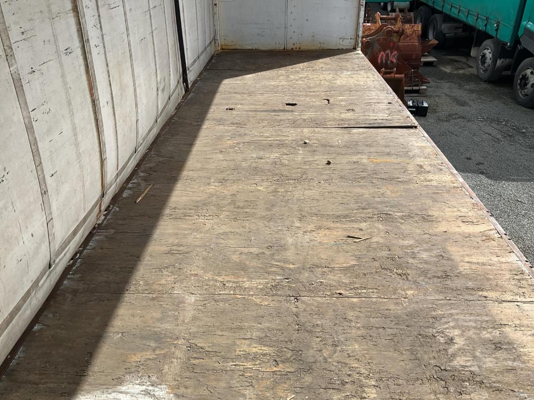 Photo '14' of ROADMASTER FS-4A-8.8 Curtainsider Full