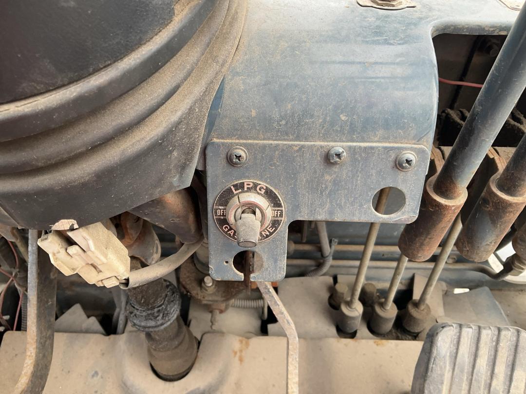 Photo '16' of Toyota 42-6FG25 Forklift Photo '16' of Toyota 42-6FG25 Forklift