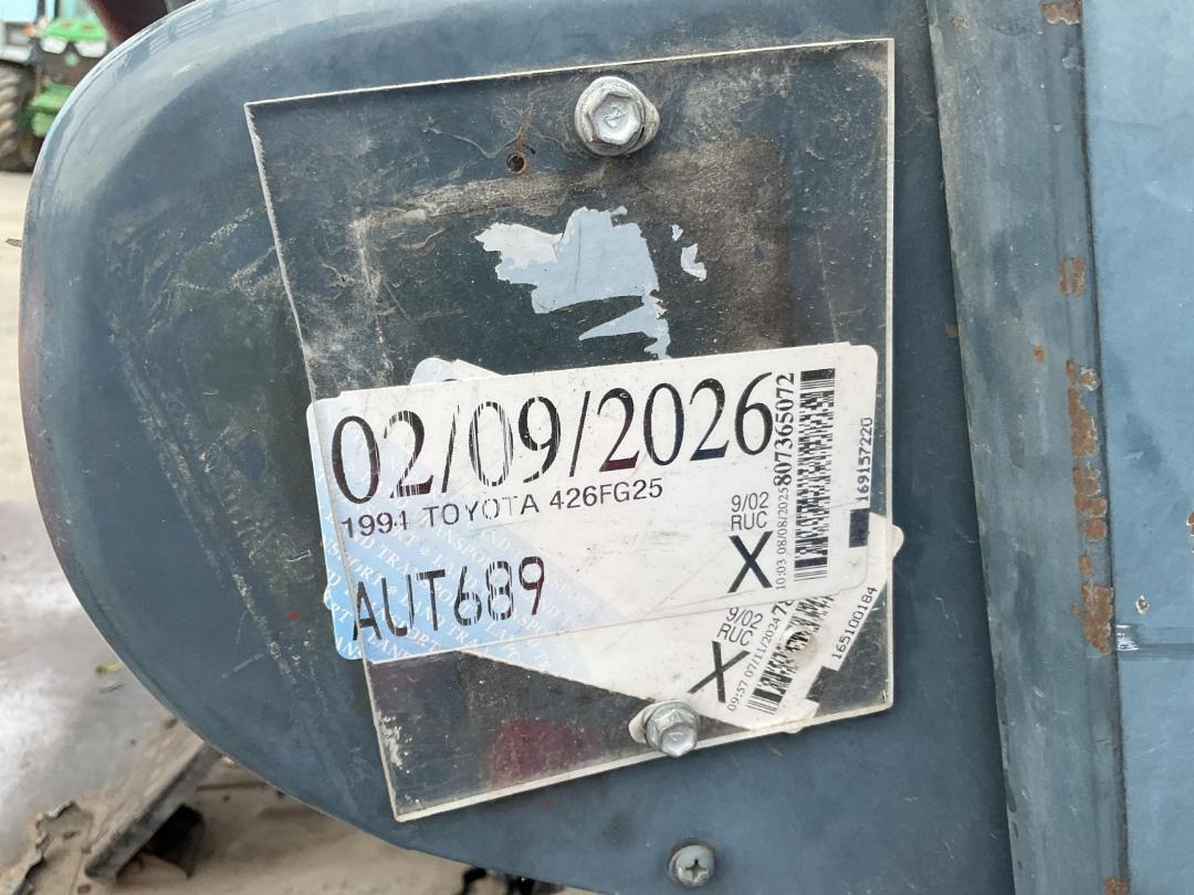 Photo '34' of Toyota 42-6FG25 Forklift Photo '34' of Toyota 42-6FG25 Forklift