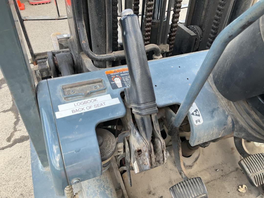 Photo '19' of Toyota 42-6FG25 Forklift Photo '19' of Toyota 42-6FG25 Forklift