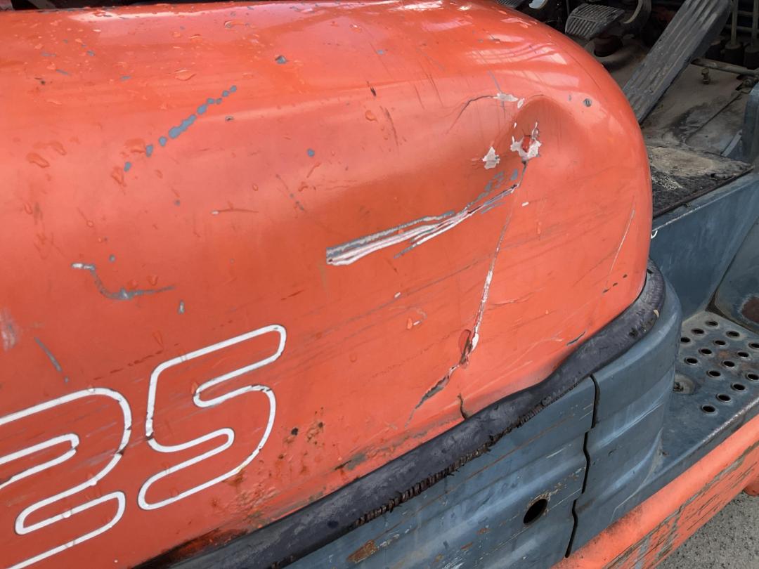 Photo '22' of Toyota 42-6FG25 Forklift Photo '22' of Toyota 42-6FG25 Forklift