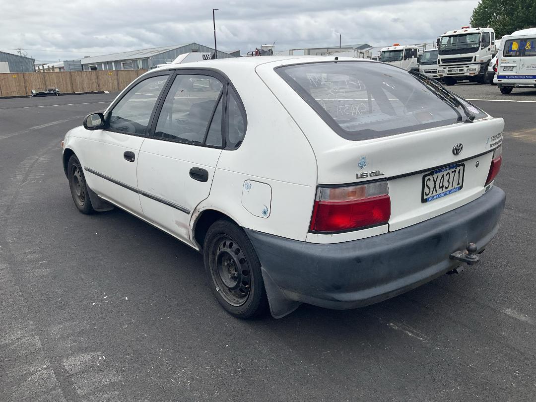 Photo '4' of Toyota Corolla GL Photo '4' of Toyota Corolla GL