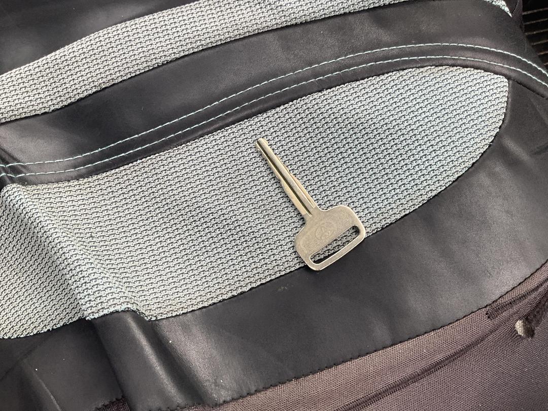 Photo '14' of Toyota Corolla GL Photo '14' of Toyota Corolla GL