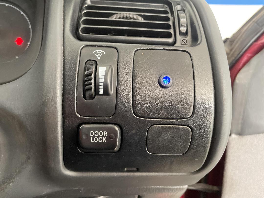 Photo '24' of Toyota Corolla