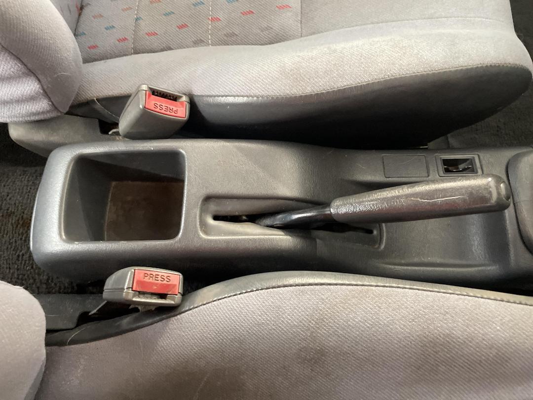 Photo '28' of Toyota Corolla