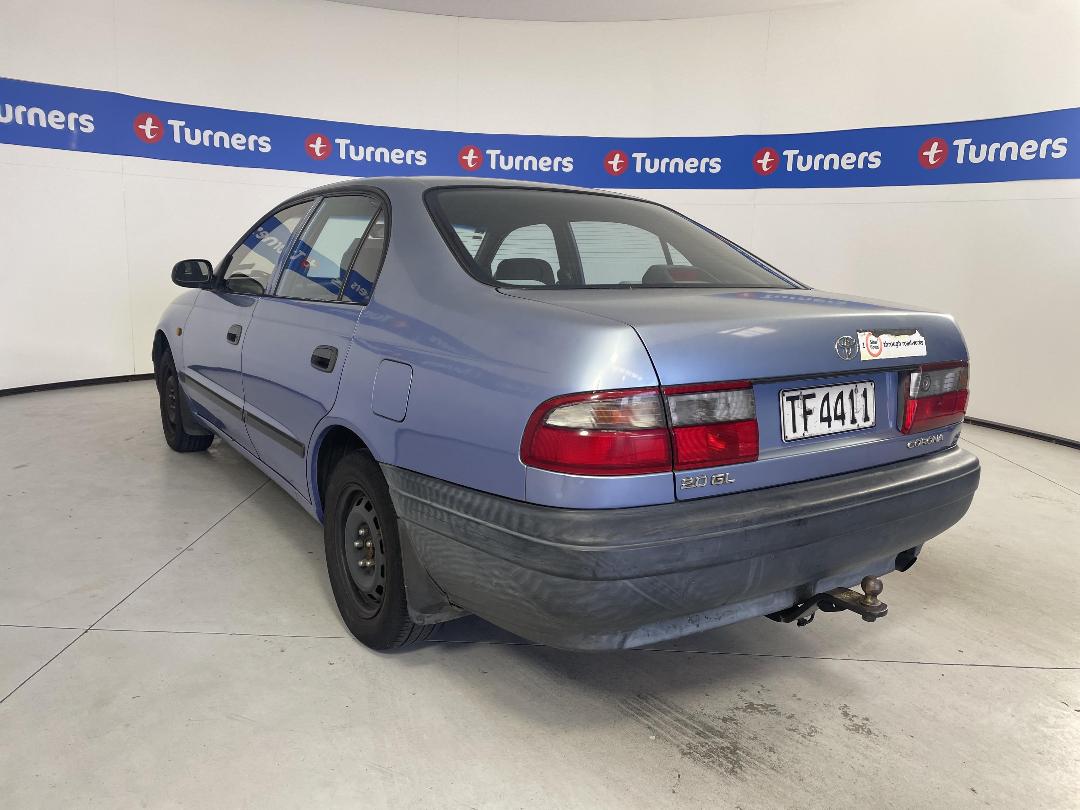 Photo '4' of Toyota Corona GL Photo '4' of Toyota Corona GL