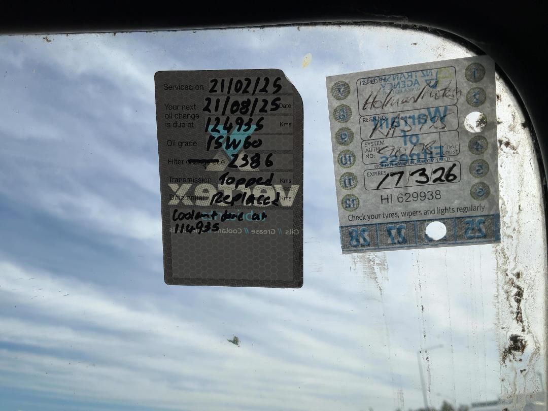 Photo '13' of Toyota Dyna Flat Deck