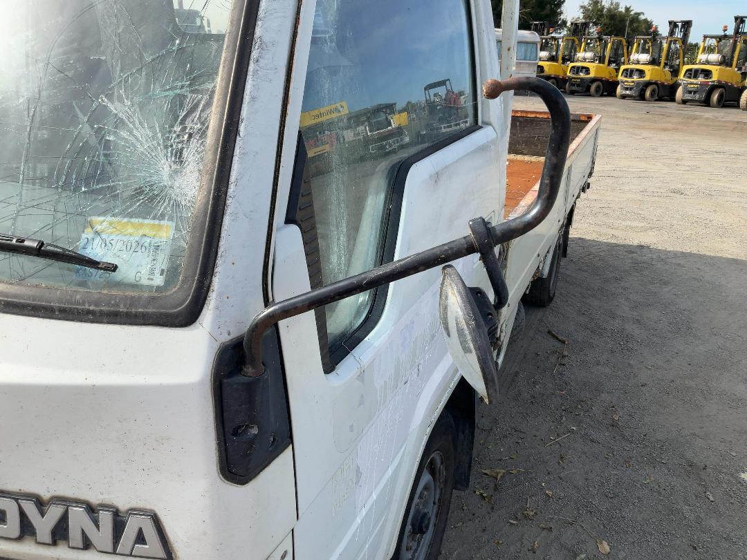 Photo '22' of Toyota Dyna Flat Deck