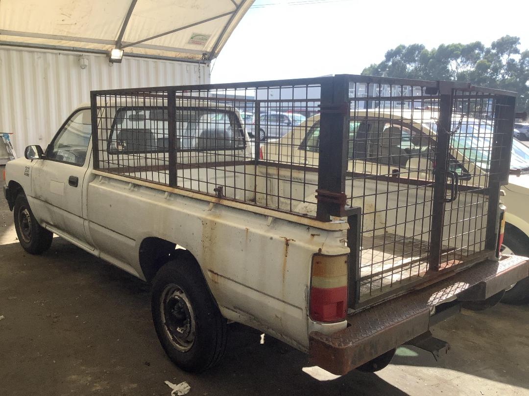 Photo '5' of Toyota Hilux 1.8 UTE Photo '5' of Toyota Hilux 1.8 UTE