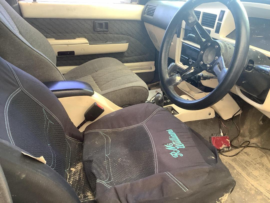 Photo '14' of Toyota Hilux Photo '14' of Toyota Hilux