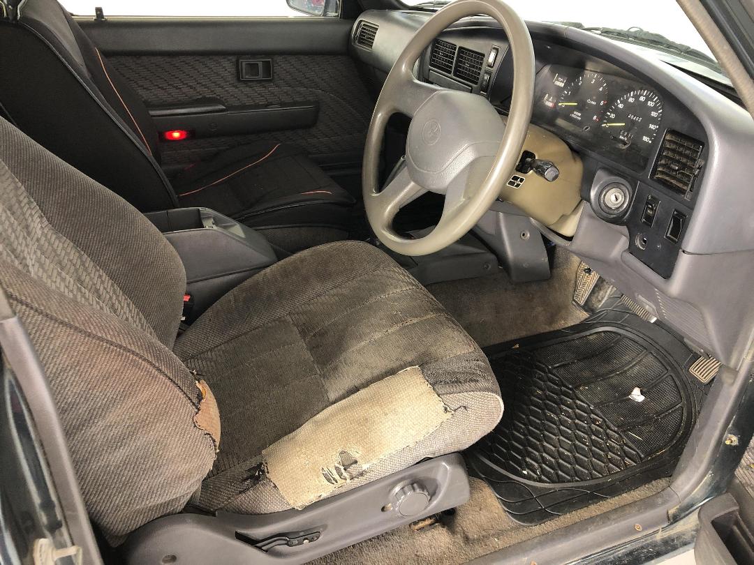 Photo '14' of Toyota Hilux Surf Photo '14' of Toyota Hilux Surf