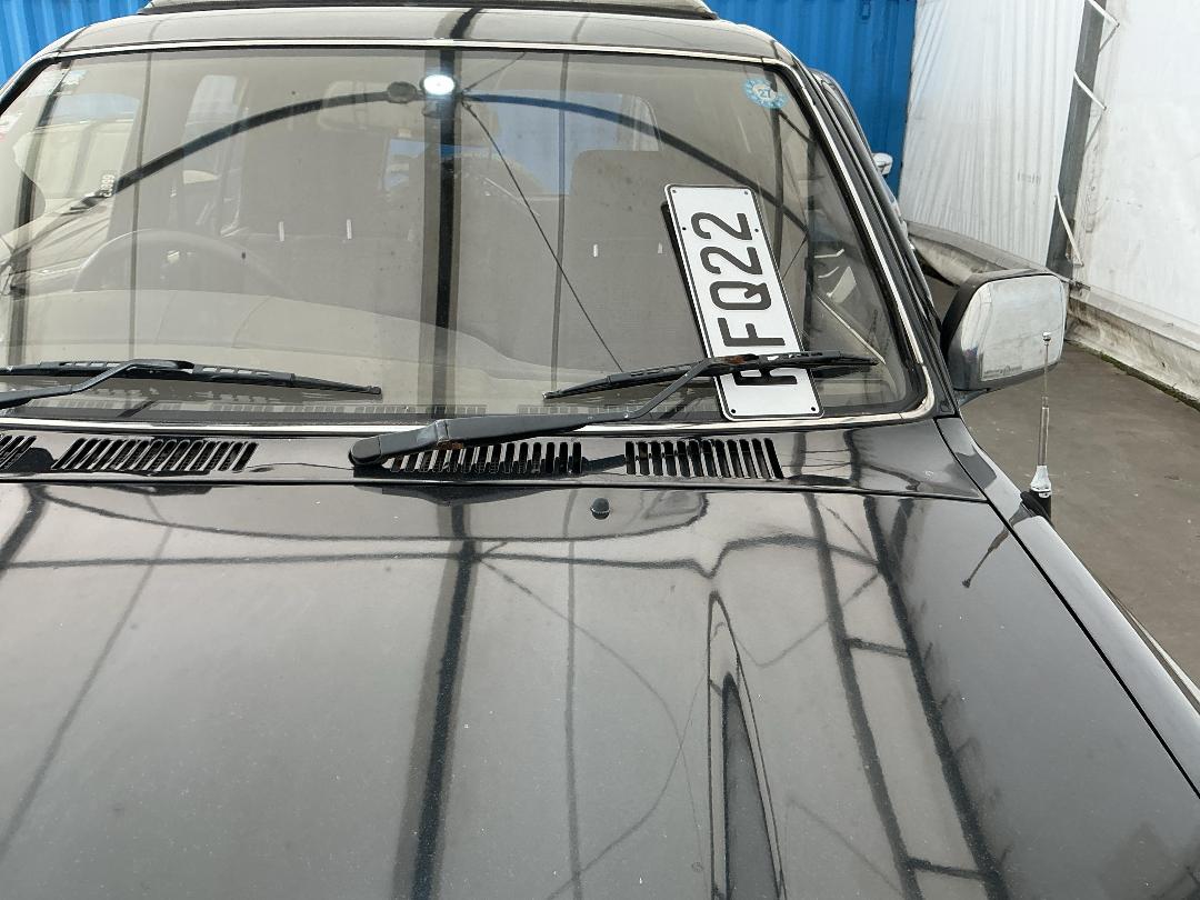 Photo '15' of Toyota Hilux Surf Photo '15' of Toyota Hilux Surf