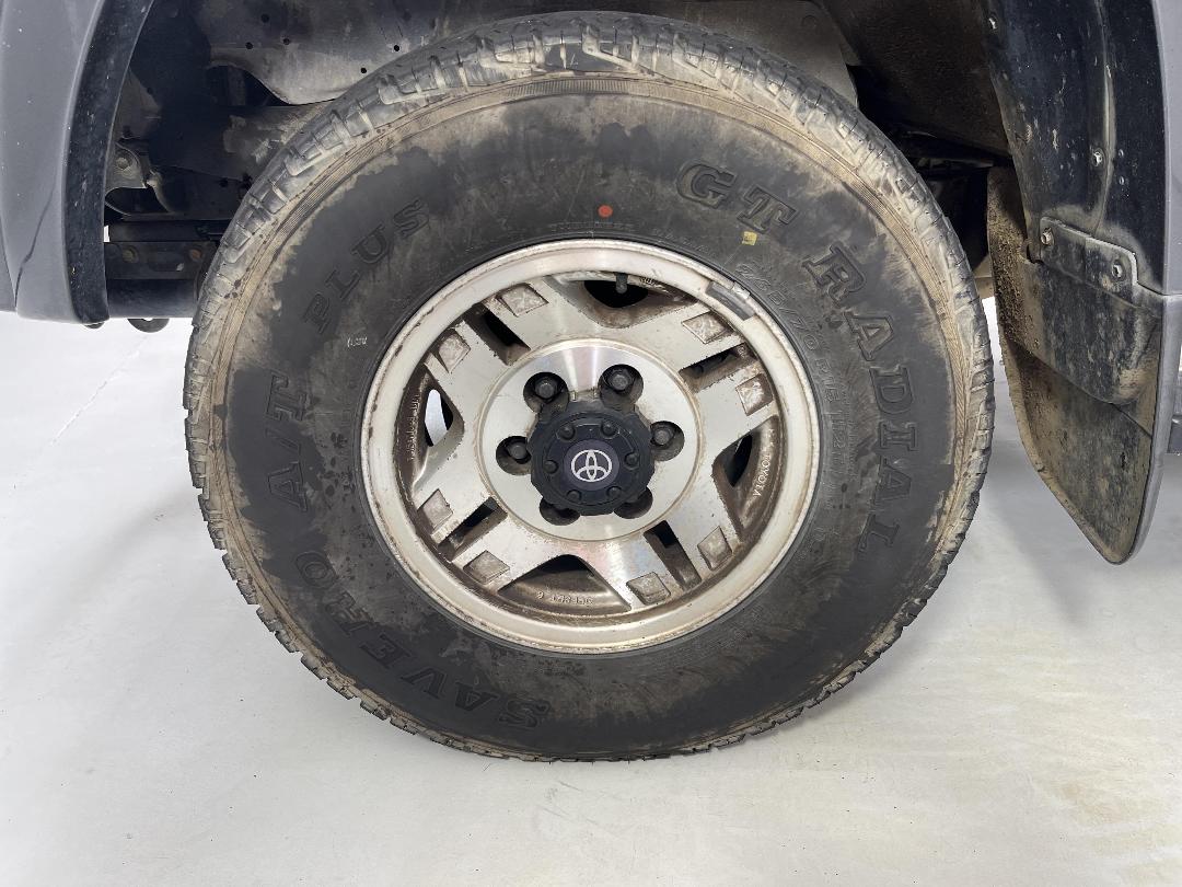 Photo '10' of Toyota Hilux