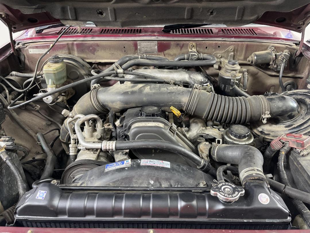 Photo '13' of Toyota Hilux