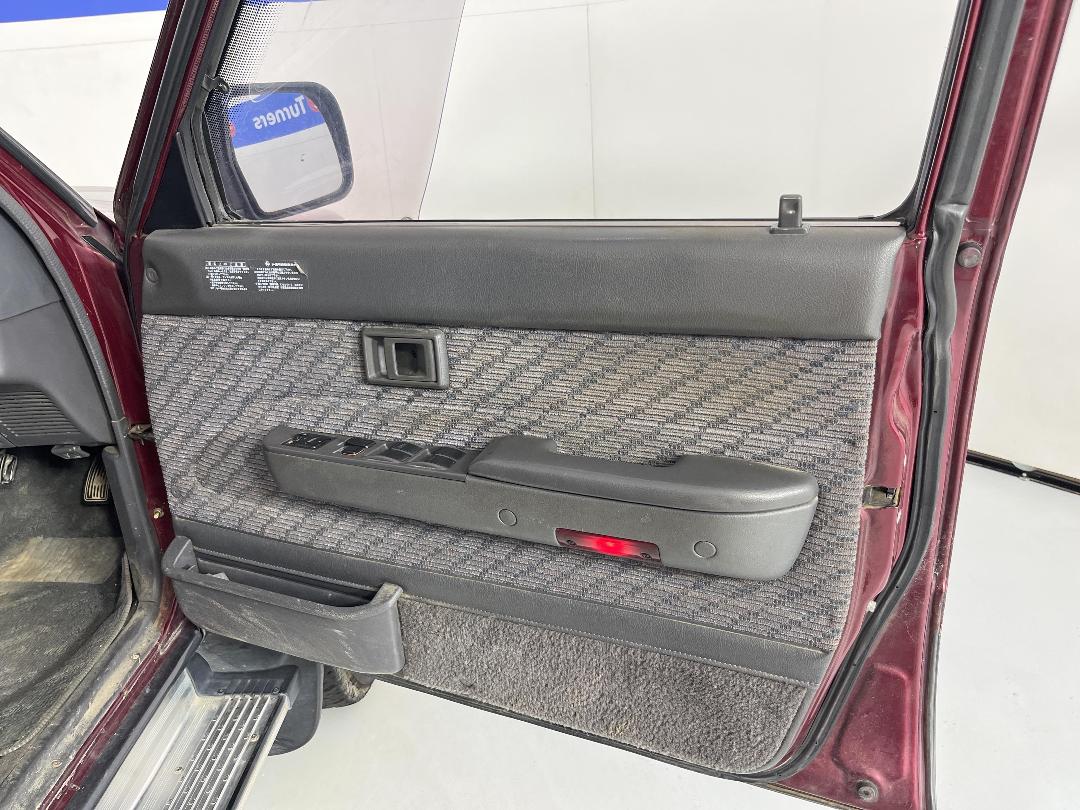 Photo '15' of Toyota Hilux