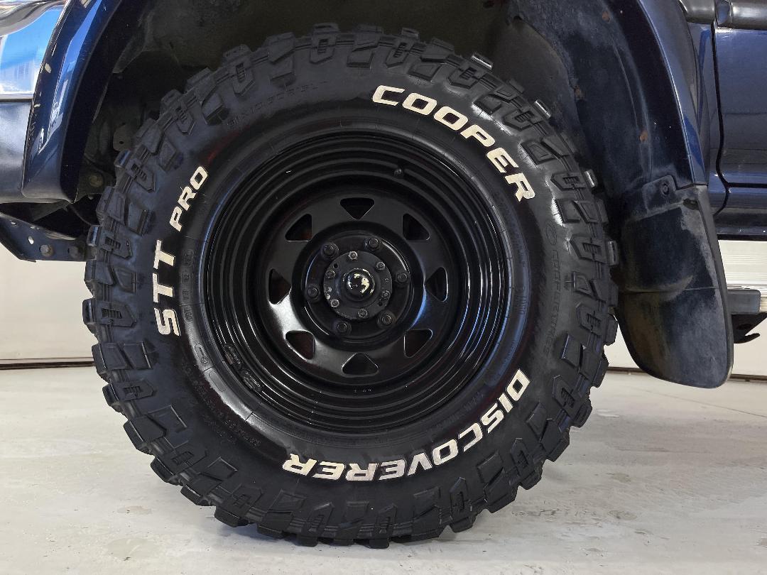 Photo '10' of Toyota Hilux Photo '10' of Toyota Hilux