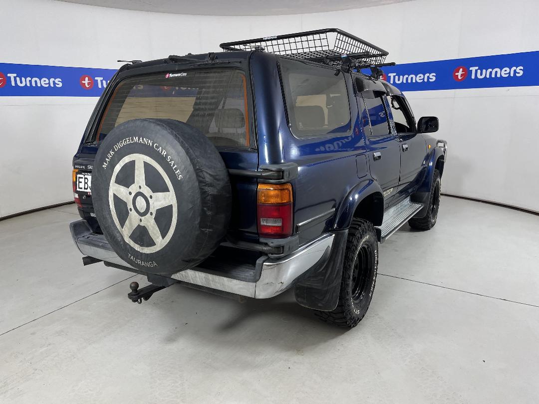 Photo '7' of Toyota Hilux Photo '7' of Toyota Hilux