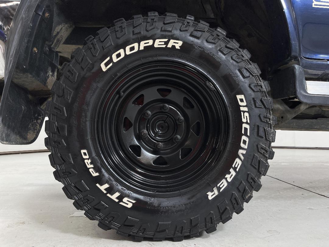 Photo '12' of Toyota Hilux Photo '12' of Toyota Hilux