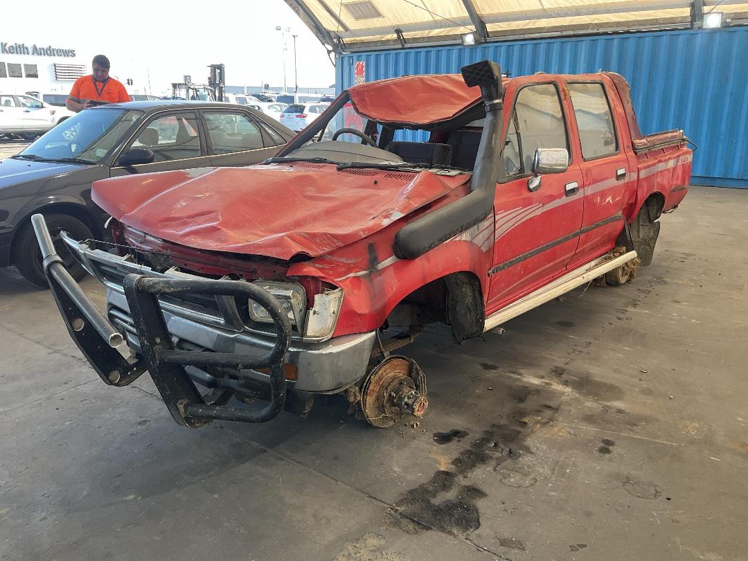Photo '6' of Toyota Hilux DCB