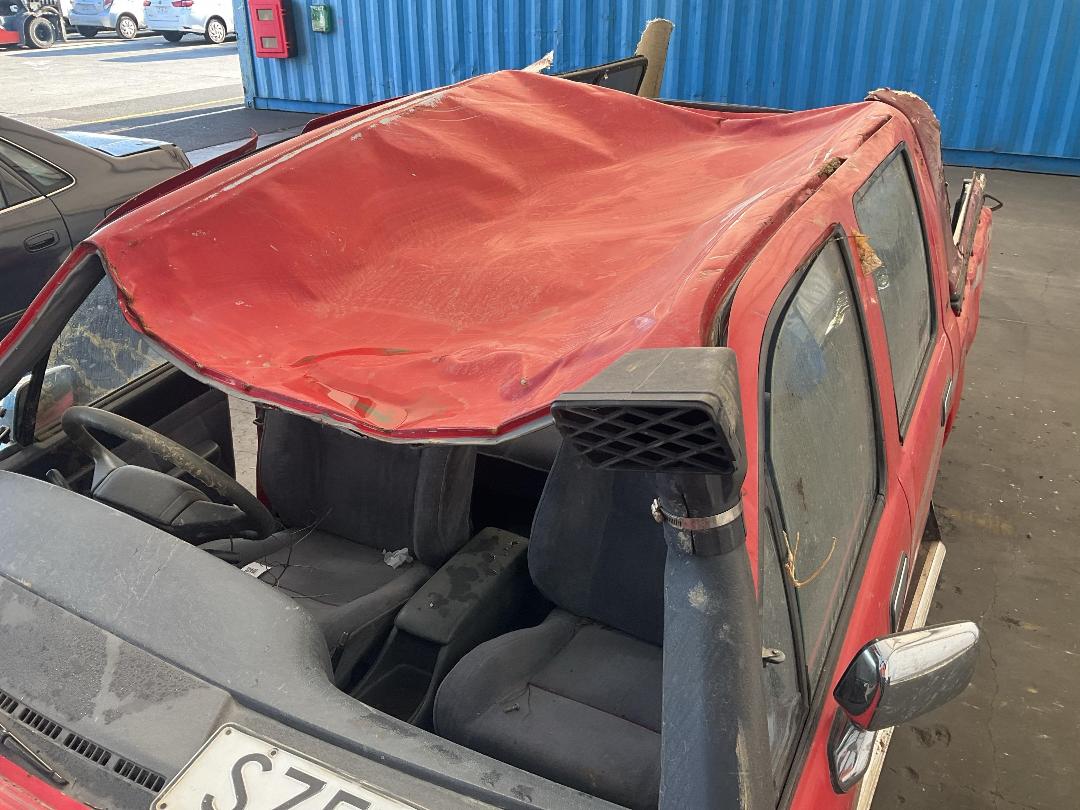 Photo '9' of Toyota Hilux DCB