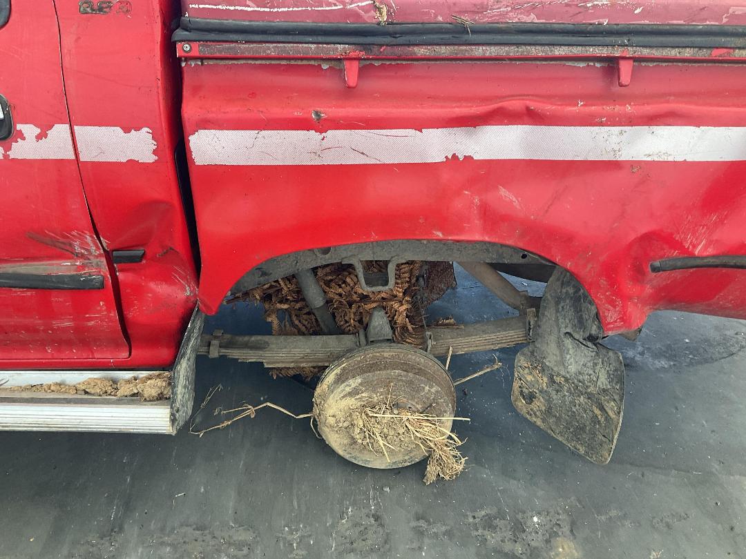 Photo '12' of Toyota Hilux DCB