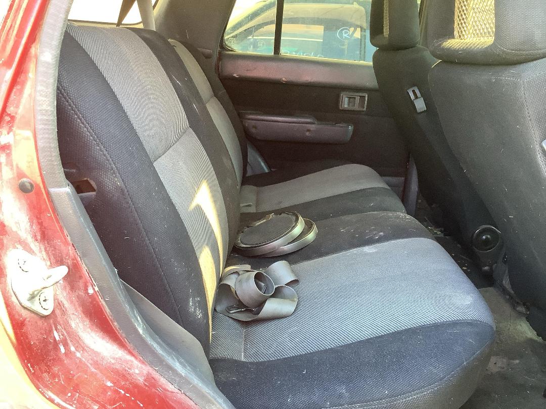 Photo '7' of Toyota Hilux Surf