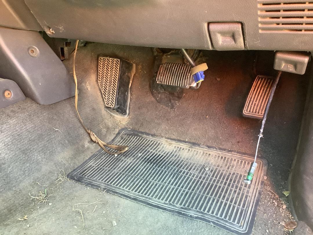 Photo '10' of Toyota Hilux Surf