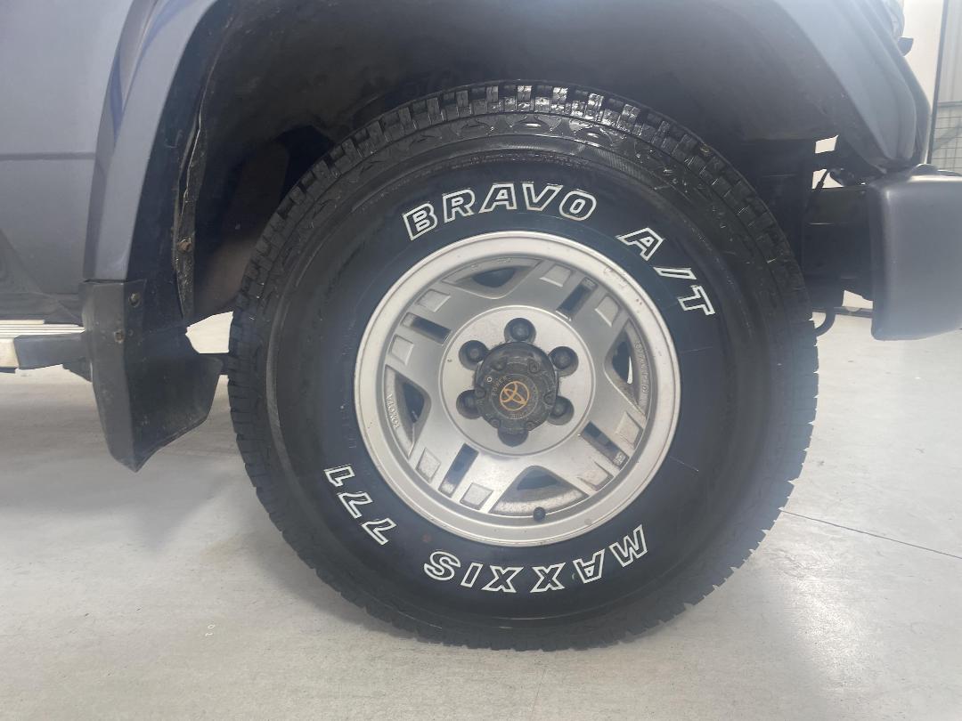 Photo '9' of Toyota Prado