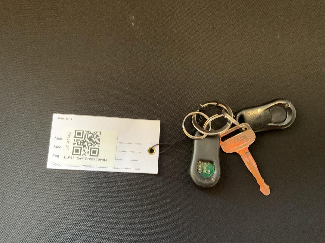 Photo '16' of Toyota Rav4 L Photo '16' of Toyota Rav4 L