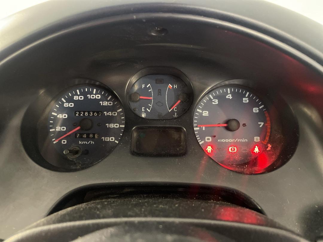 Photo '20' of Toyota Rav4