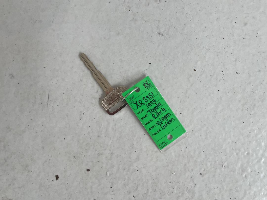 Photo '21' of Toyota Rav4