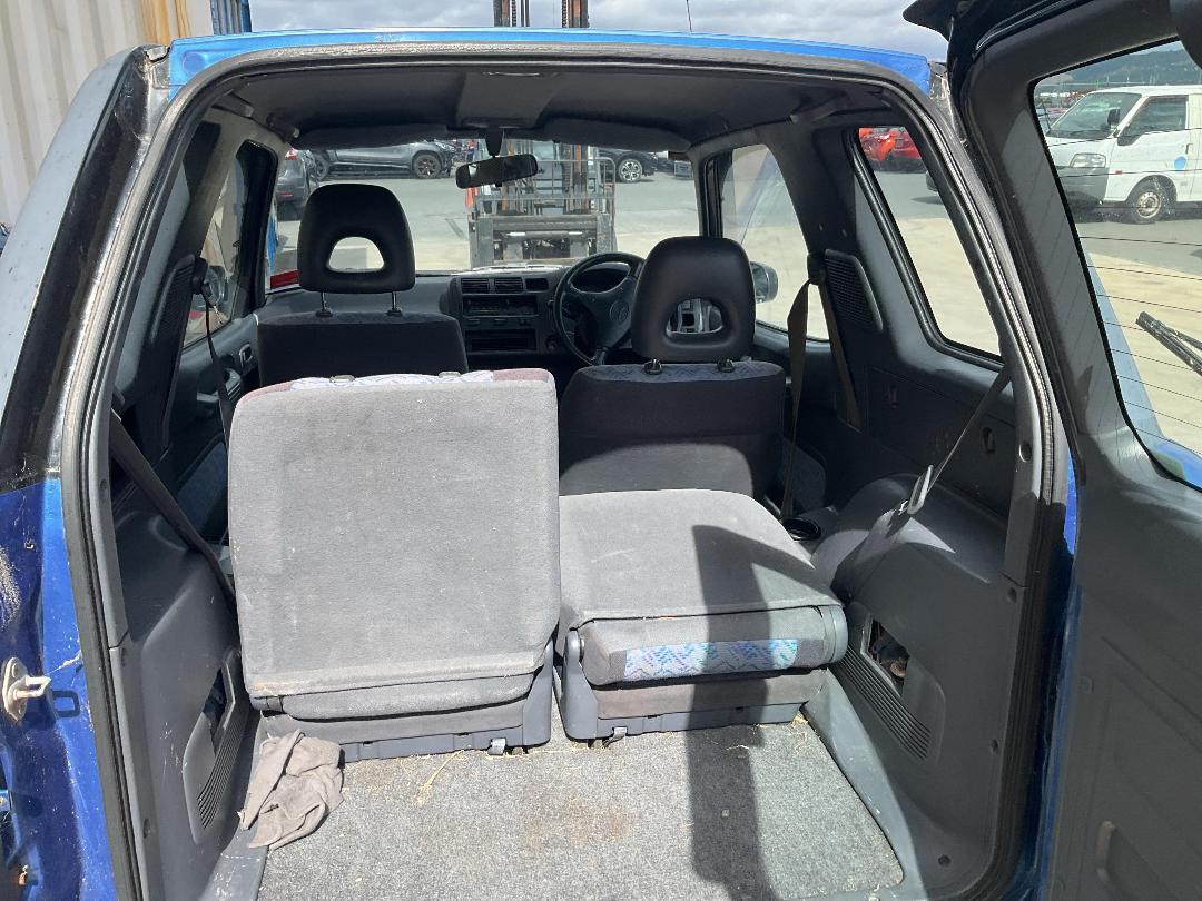 Photo '11' of Toyota Rav4 Photo '11' of Toyota Rav4