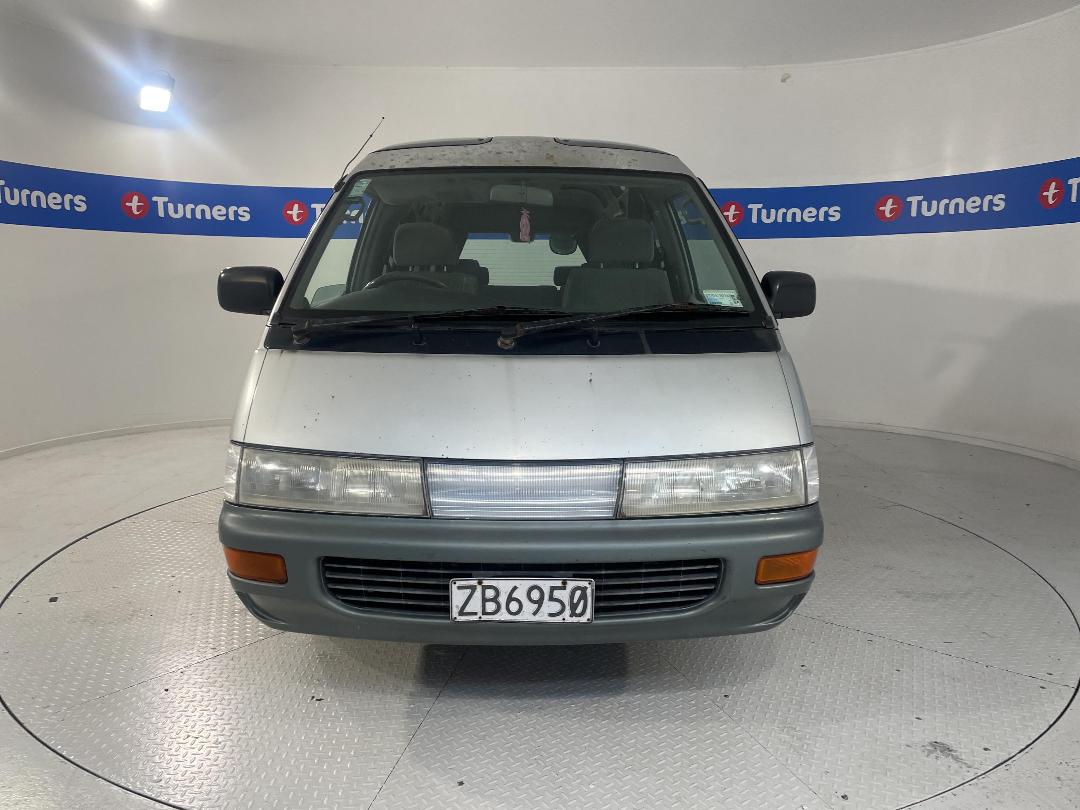 Photo '2' of Toyota Townace Photo '2' of Toyota Townace