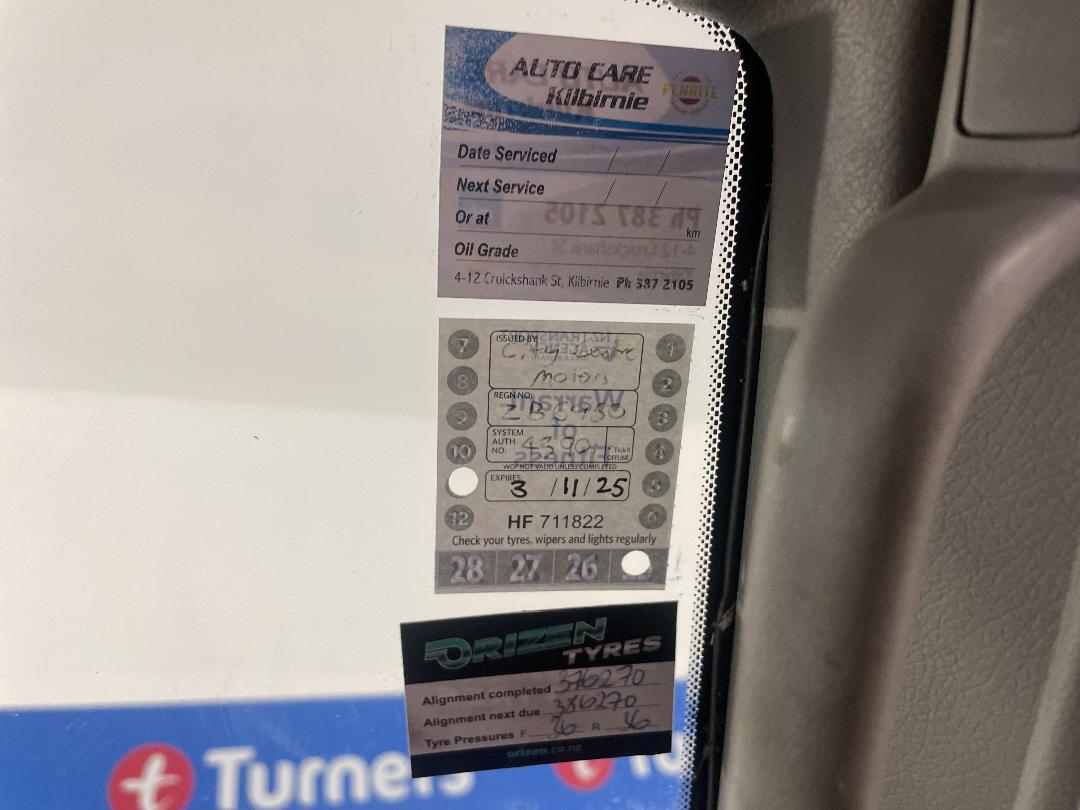 Photo '28' of Toyota Townace Photo '28' of Toyota Townace