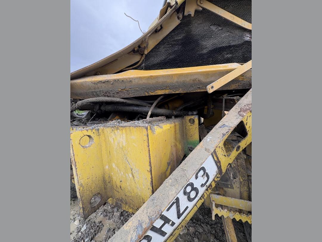 Photo '7' of CHAMPION 730A Grader