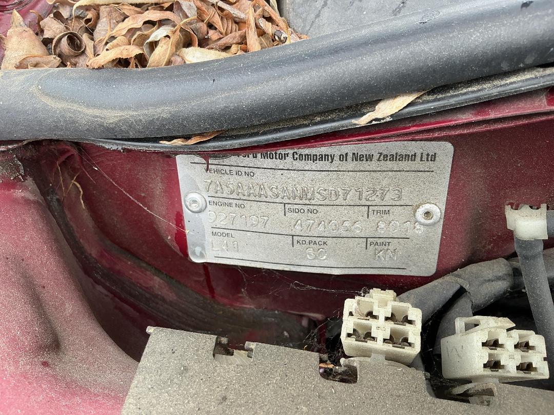 Photo '11' of Ford Laser Glxi Photo '11' of Ford Laser Glxi