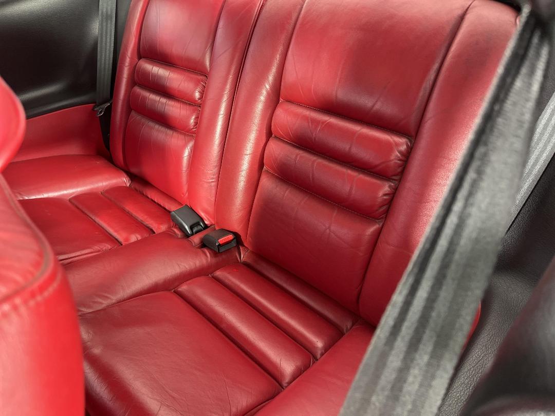 Photo '19' of Ford Mustang