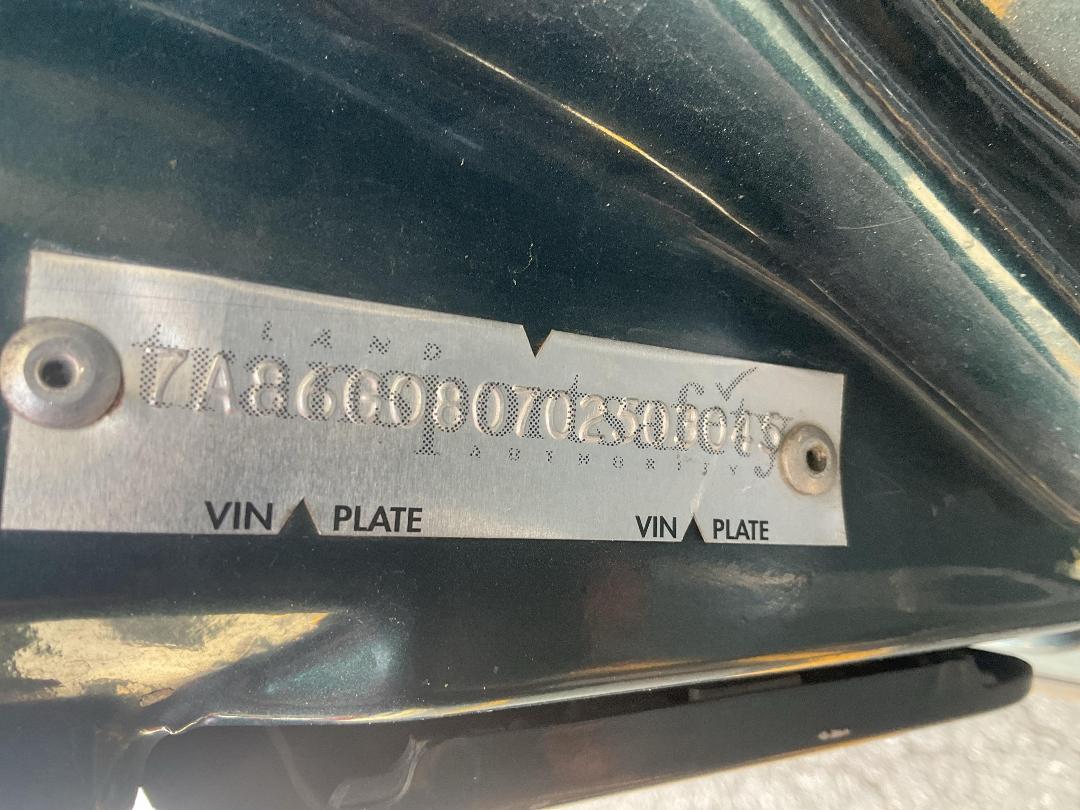 Photo '8' of Ford Spectron XLT