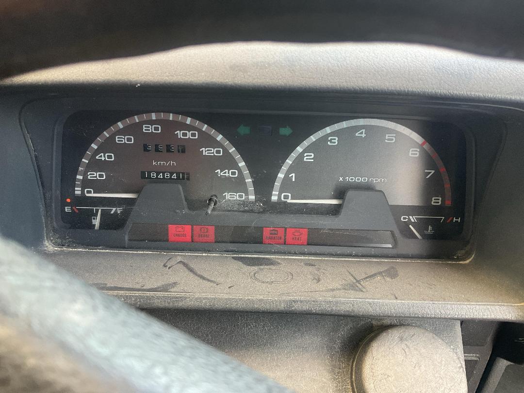 Photo '9' of Ford Spectron XLT