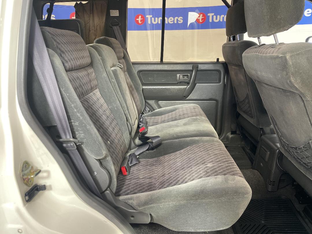 Photo '20' of Isuzu Bighorn