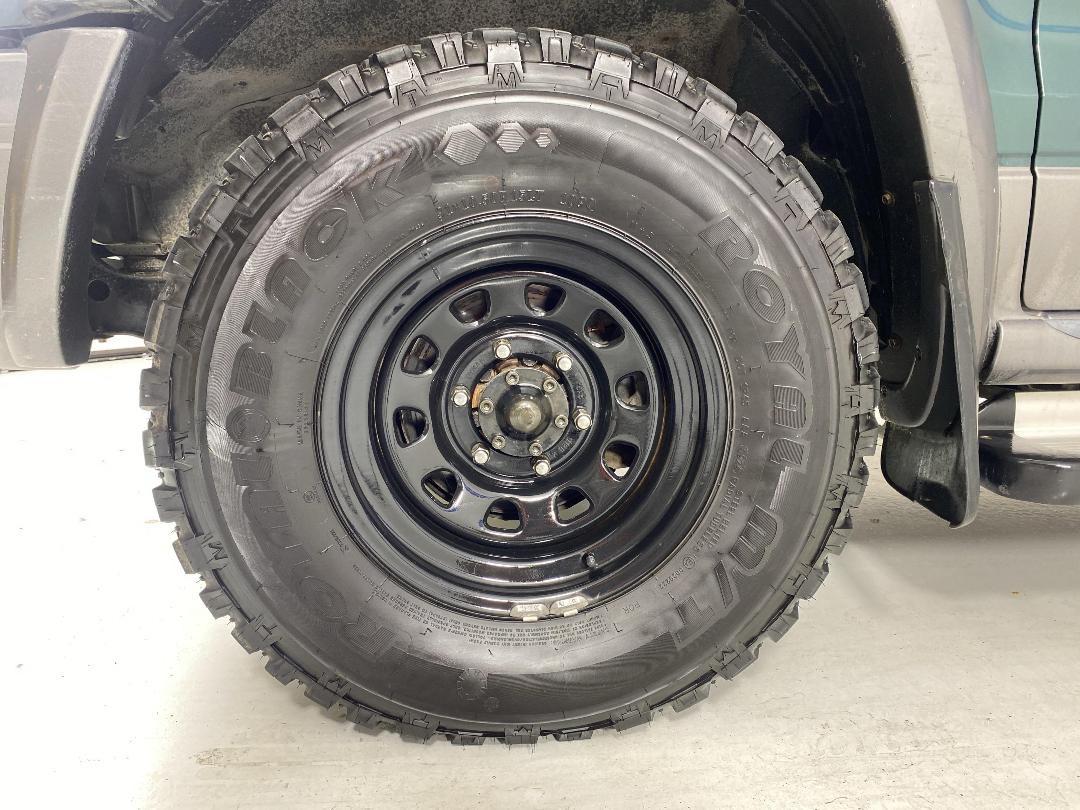 Photo '10' of Isuzu Bighorn