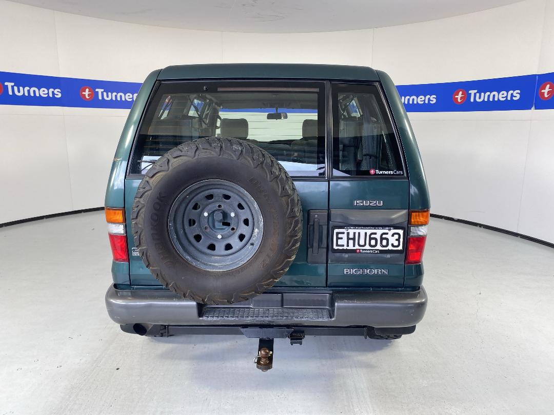 Photo '6' of Isuzu Bighorn