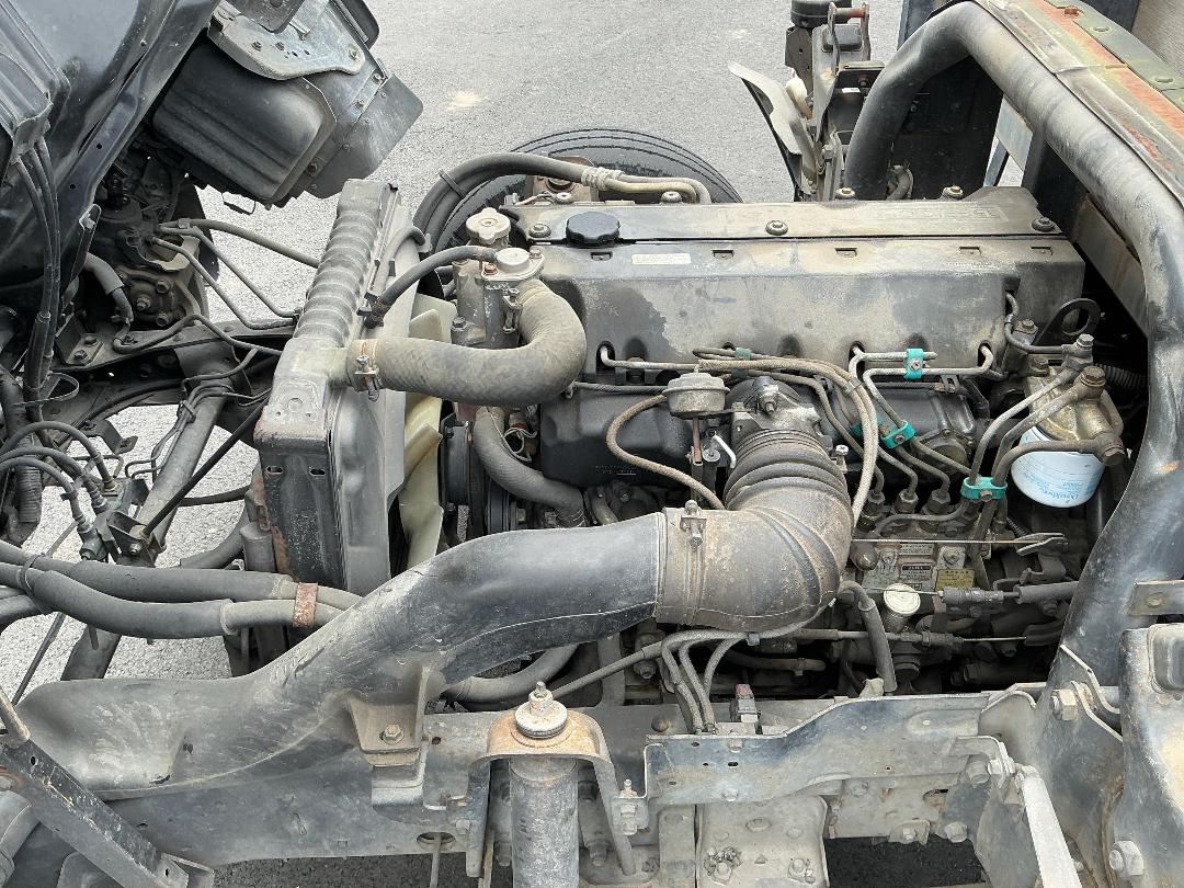 Photo '23' of Isuzu ELF Flat Deck Photo '23' of Isuzu ELF Flat Deck